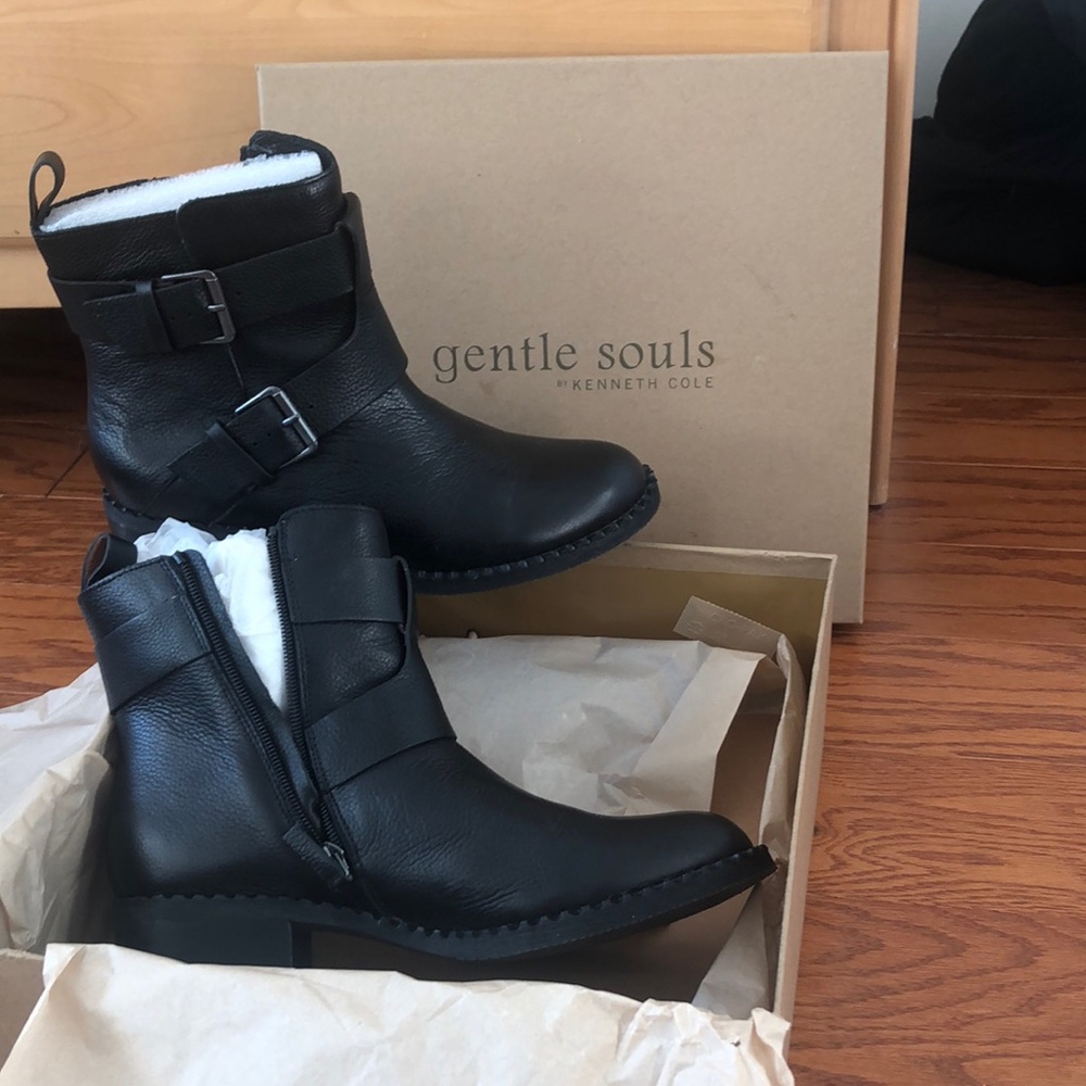 Gentle Souls Kenneth Cole Boots